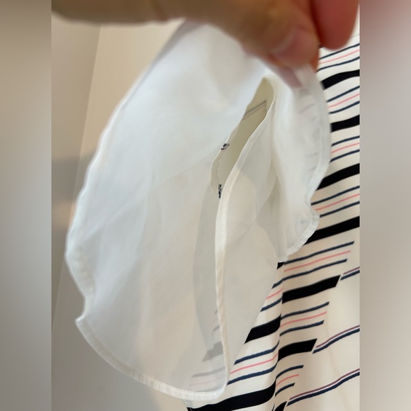 Designer blouse with geometric pattern - Picture 4 of 7